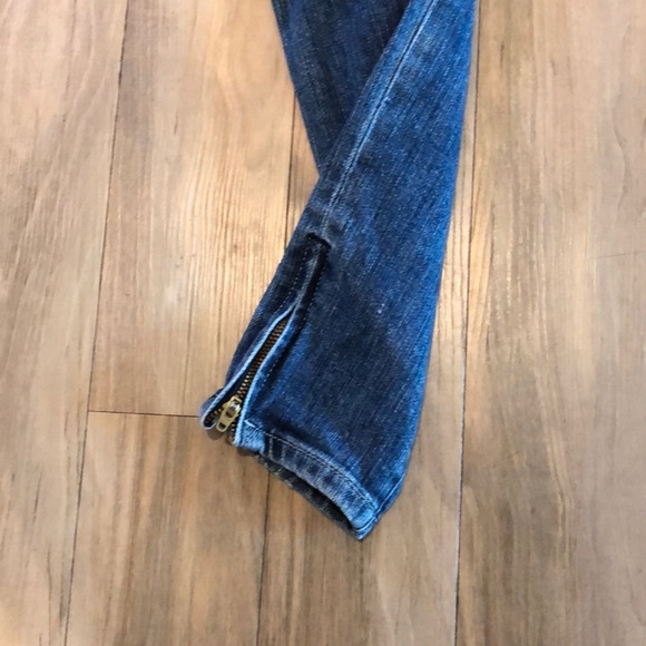 Jeans - Picture 4 of 4